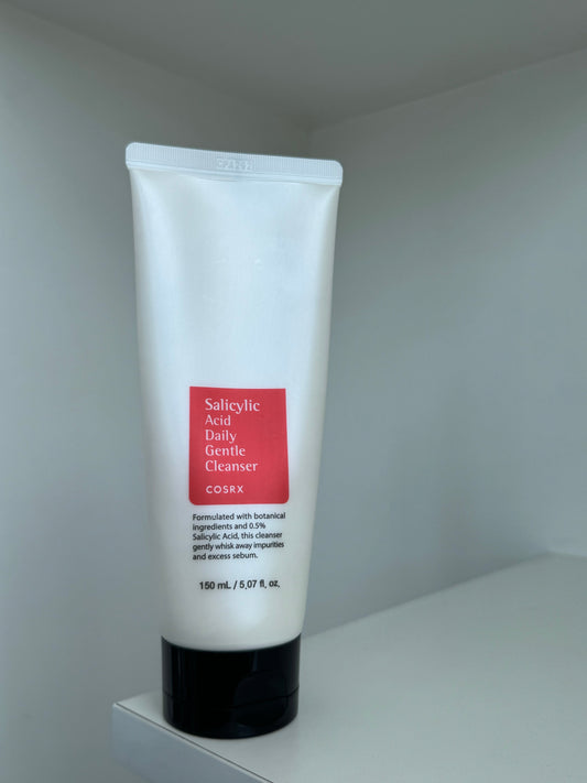 A Simple Cleanser That Actually Keeps Breakouts Under Control